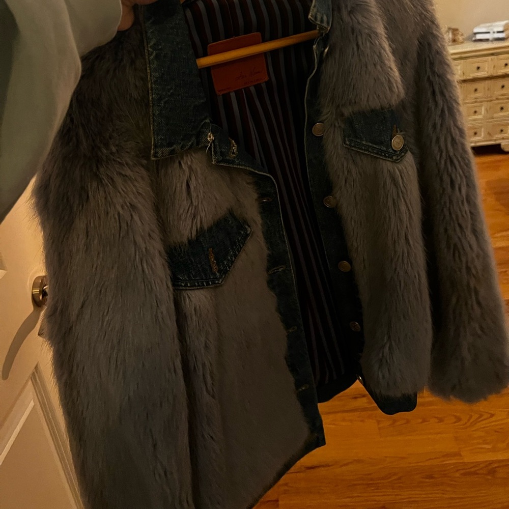 - ZARA JACKET